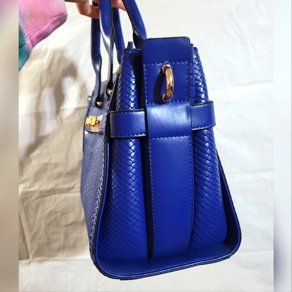 NWOT Faux Snakeskin Satchel - Picture 3 of 10